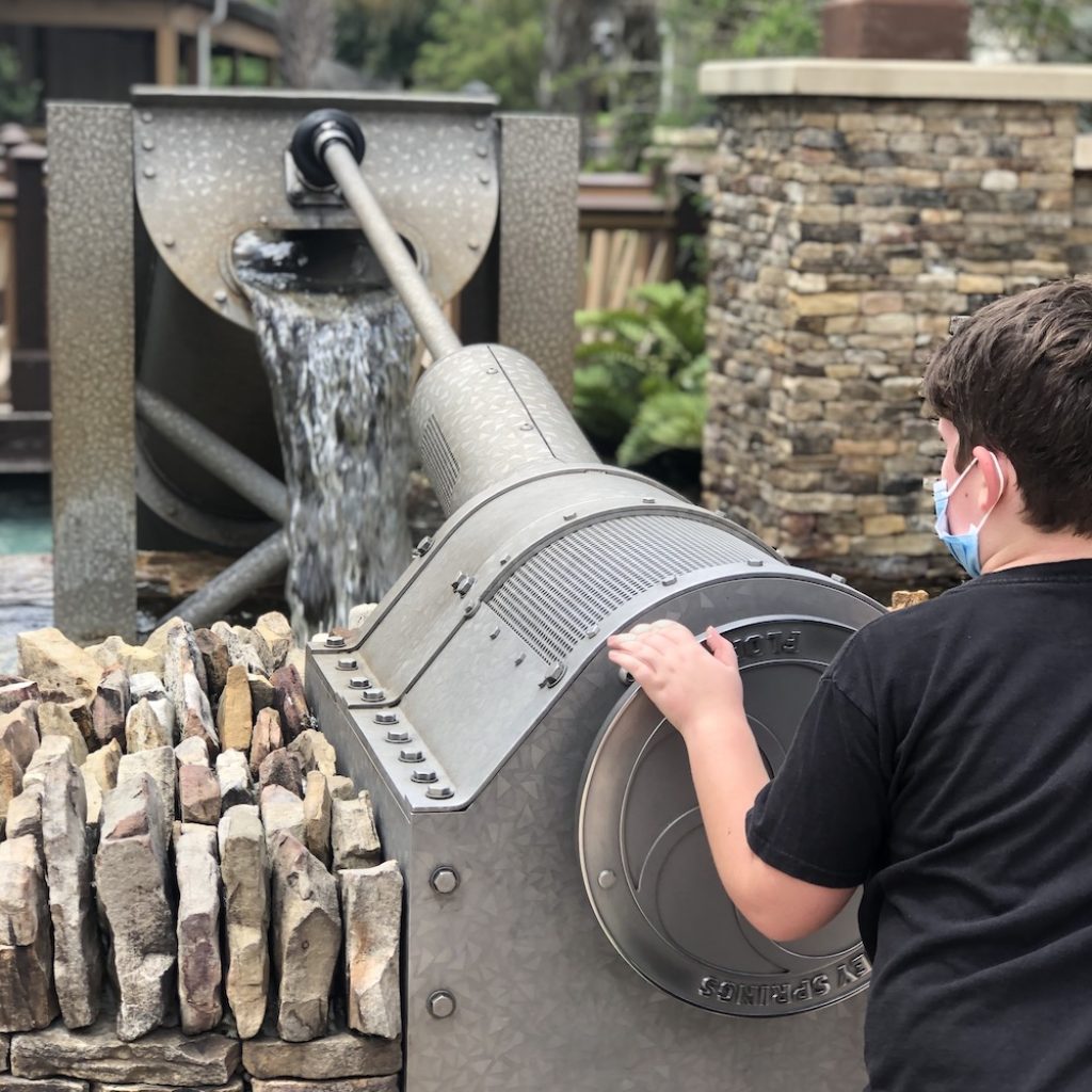 DIY Water Pump in Disney Springs 