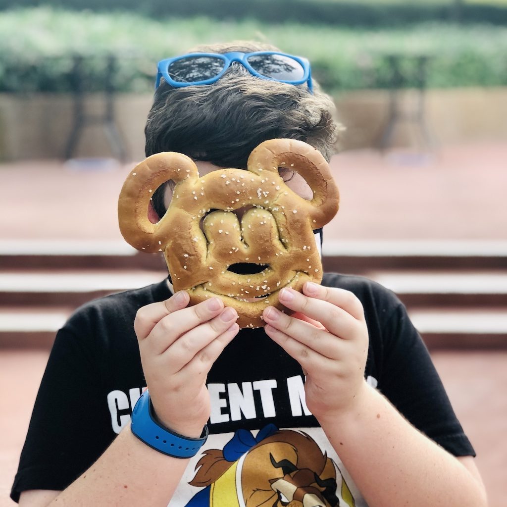 Mickey Pretzel