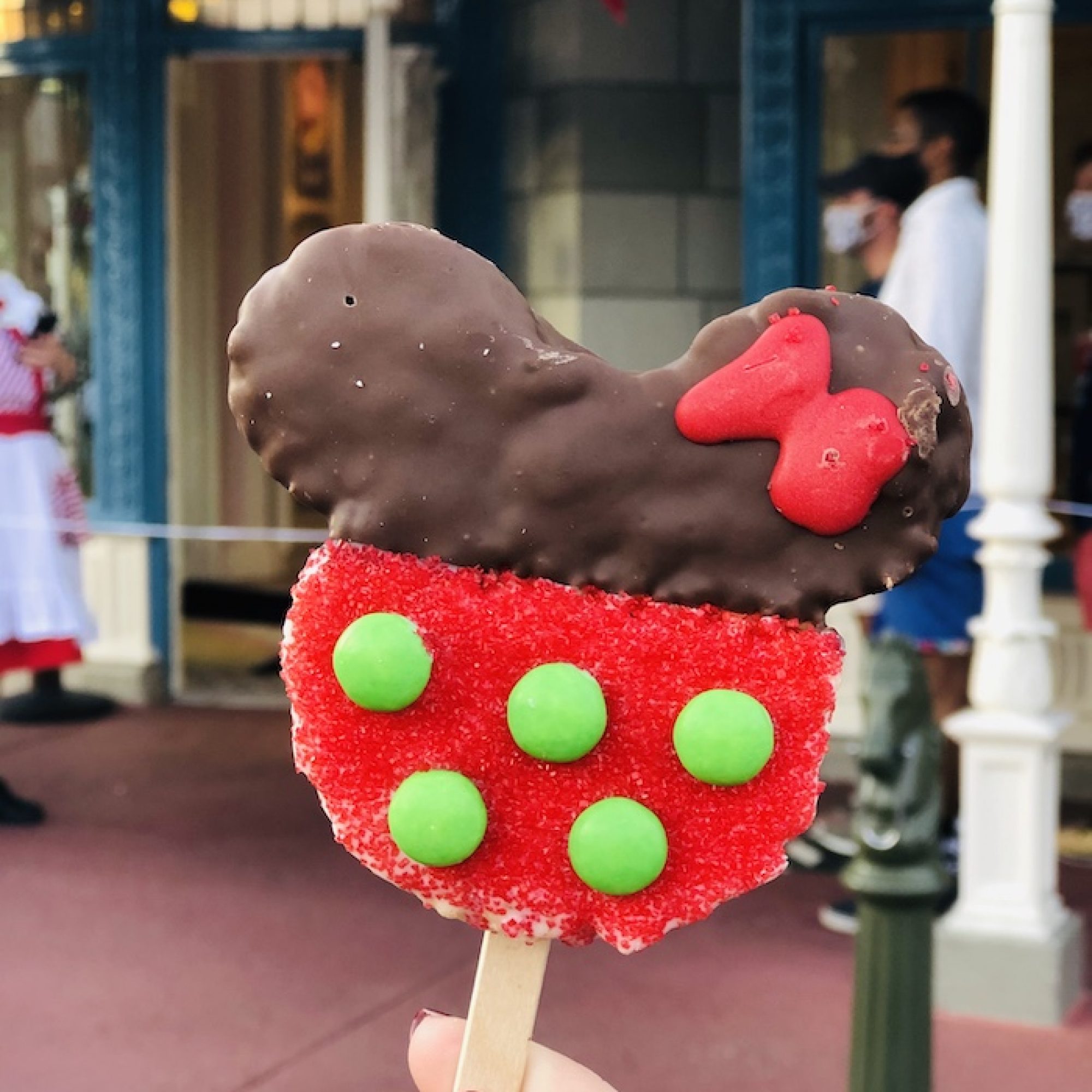 Minnie Mouse Shaped Crisped Rice Cereal Treat